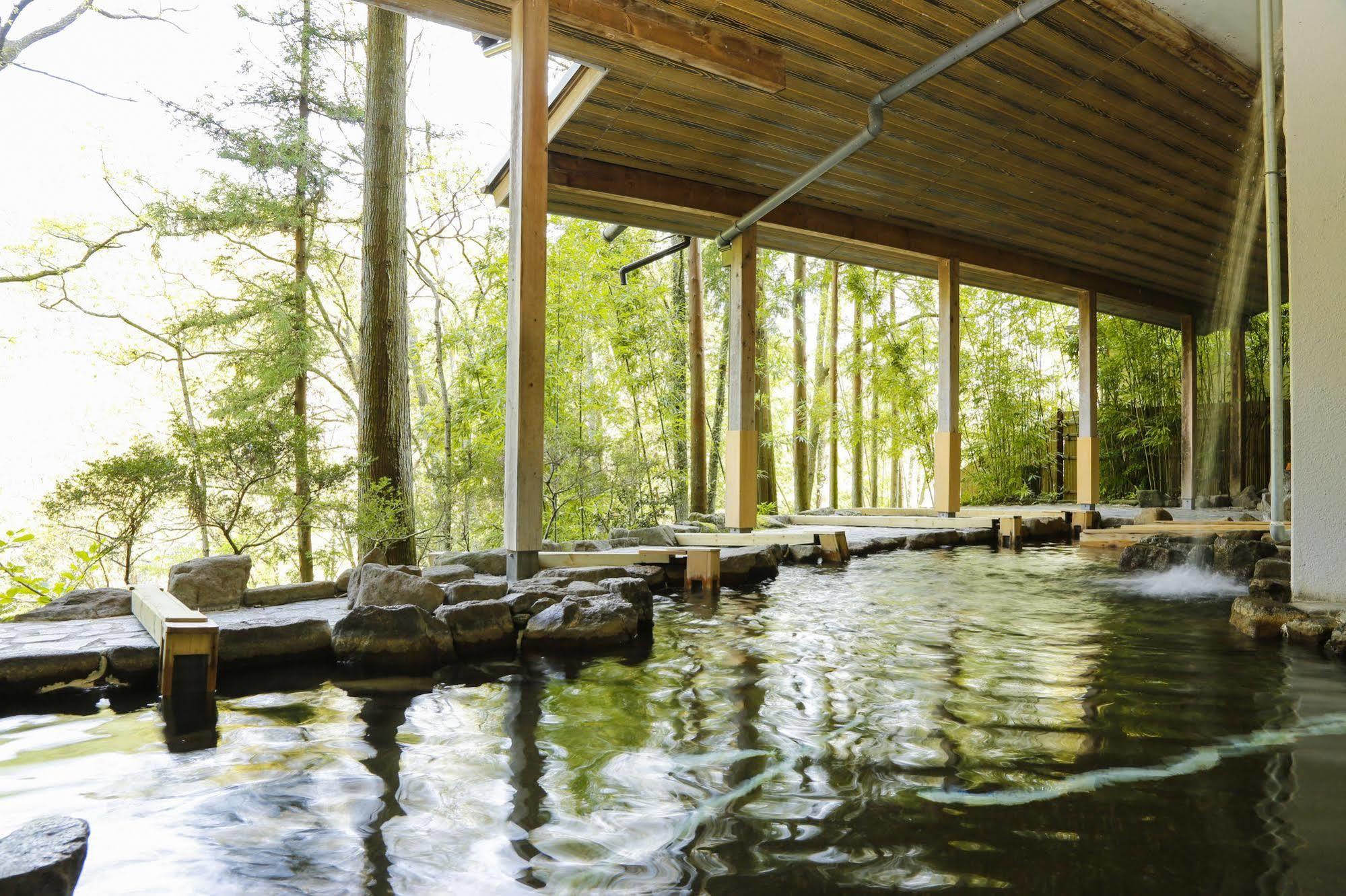 Hinotani Onsen Misugi Resort Цу Экстерьер фото